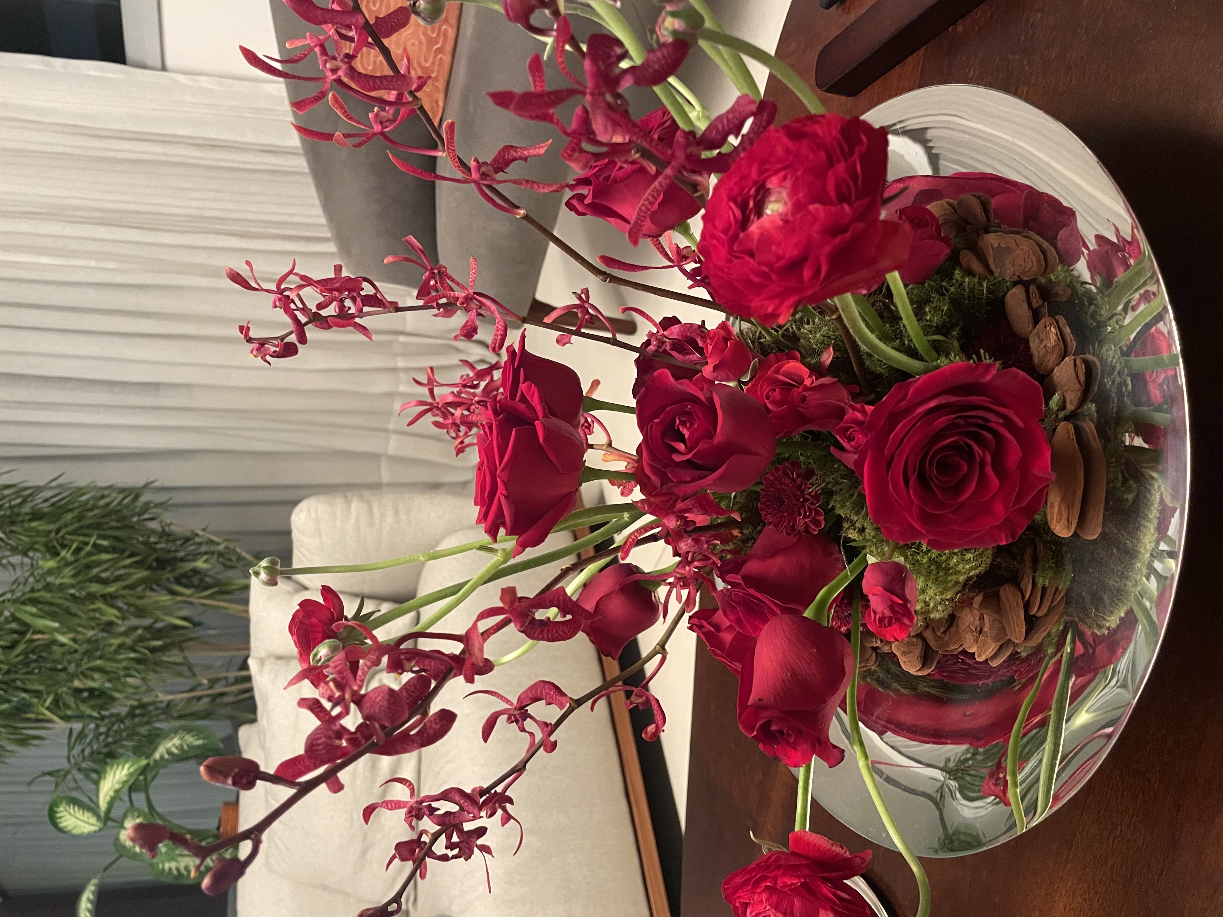 Red roses arrangement